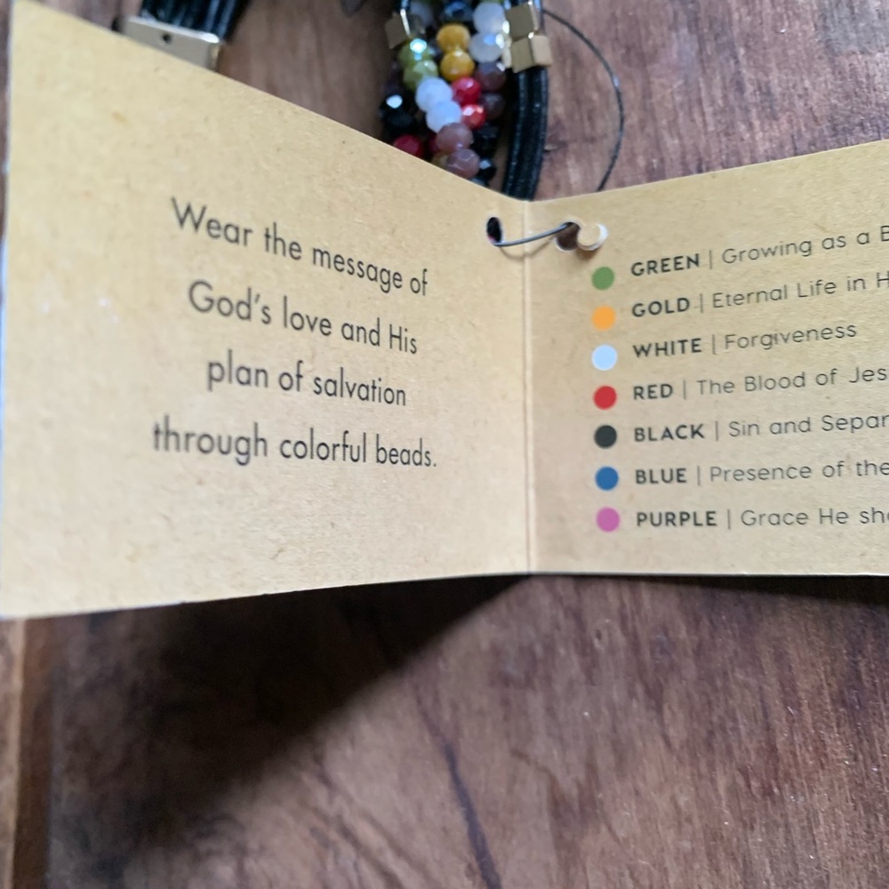 Super cute bracelet NWT